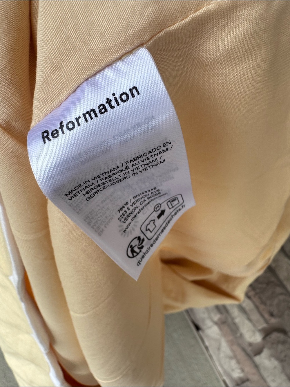 Reformation Sara Parmesan Butter Yellow Linen Dress - Picture 9 of 10
